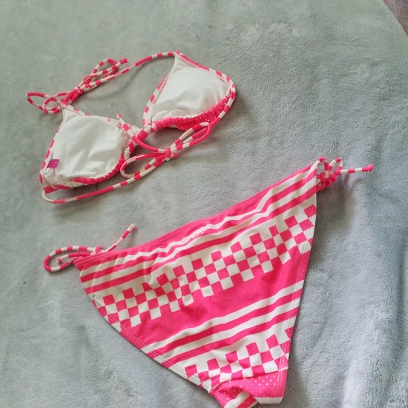 Neon Shimmer Coral Bikini - Picture 3 of 3